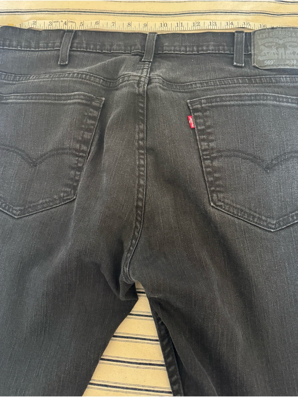Vintage Levi’s 569 Black Loose Straight Baggy Jeans 38 x 32 Y2K